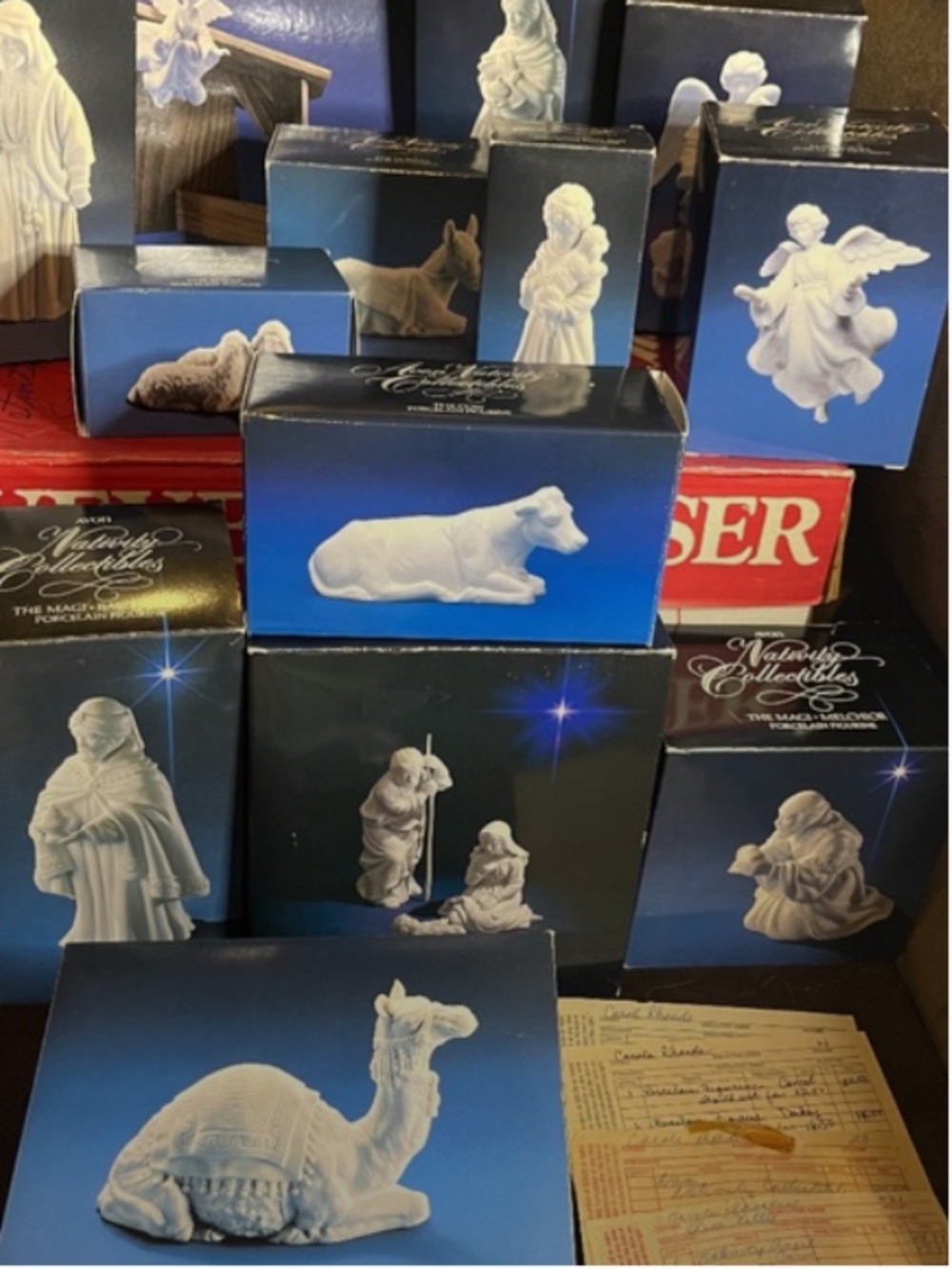 Vintage Avon Nativity Collectibles Porcelain Figurine 15 pc Set 1980's Christmas